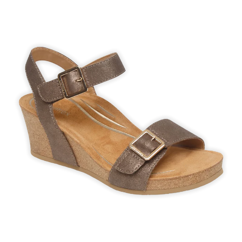 Best Hiking Footwear Lexa Quarter Strap Wedge