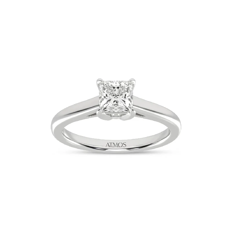 vintage-style garnet ring Princess Iconic Ring Medium