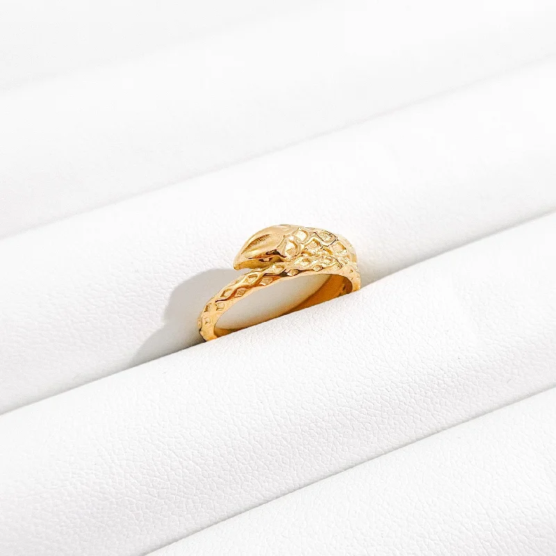 pearl and gold chain earrings Serpent Ring in Gold