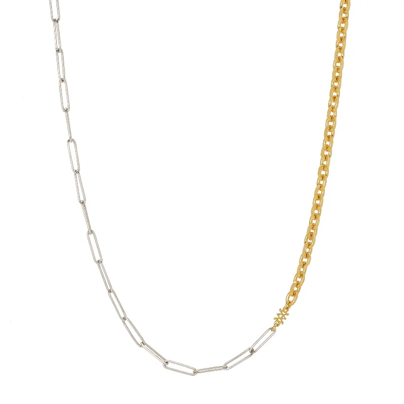tiny gold huggie hoops Duo Chain V - 18"