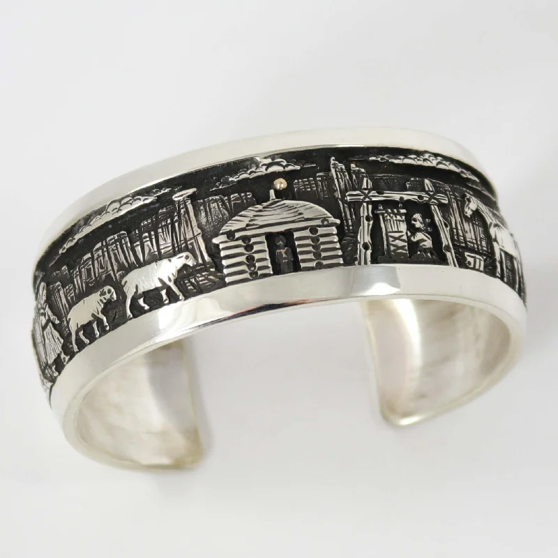 vintage emerald cocktail ring Storyteller Cuff