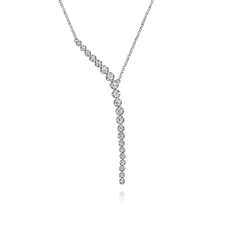 handcrafted turquoise necklace 14K White Natural Diamond 17.5 inch Necklace